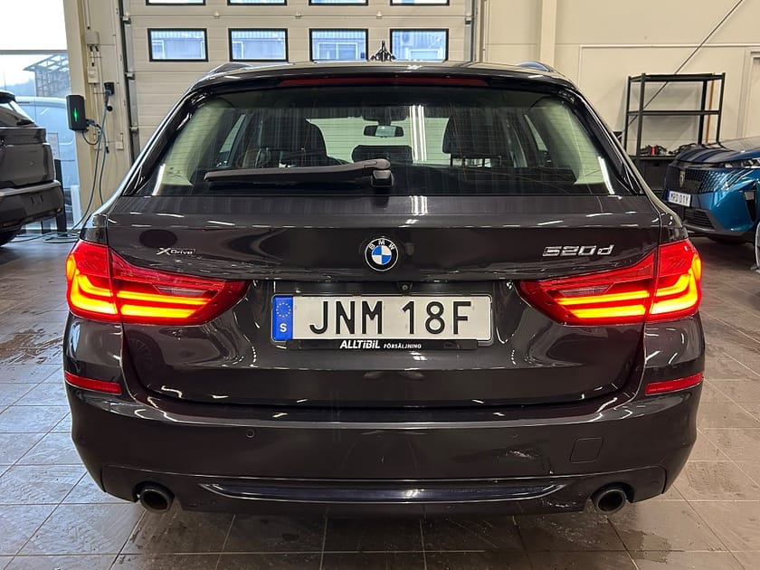 Bild 5 av BMW 520d xDrive Touring Steptronic Sport line Kamera/Drag/Navi