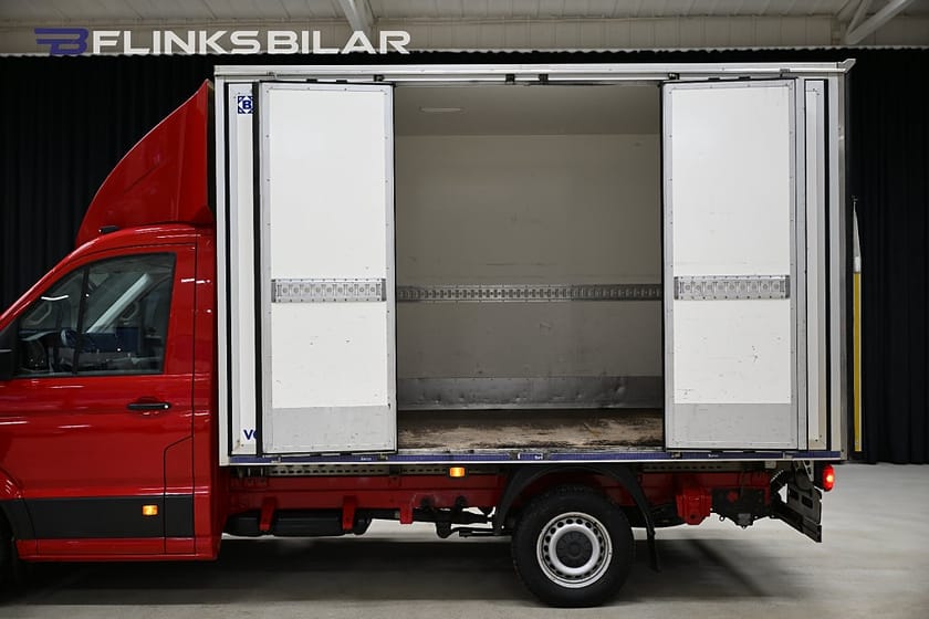 Bild 4 av Volkswagen Crafter Chassi 4Motion 177HK Volymskåp|Bakgavellyft|ÖppningsbarSida
