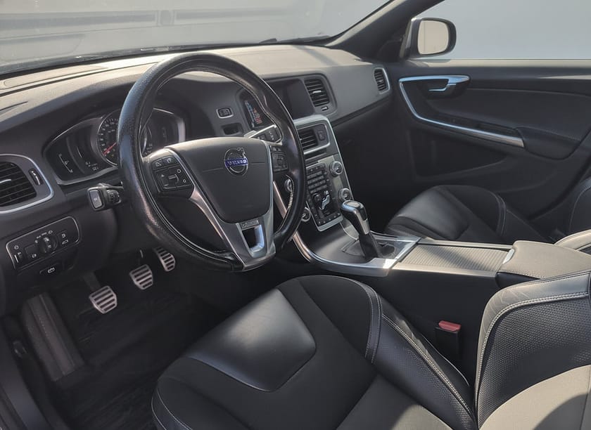 Bild 2 av Volvo V60 D3 R-Design