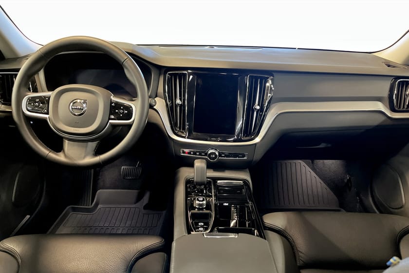 Bild 4 av Volvo V60 T6 Plus Dark Nordic Edition