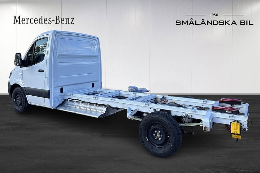 Bild 3 av Mercedes-Benz eSprinter 420 Chassi 81 kWh