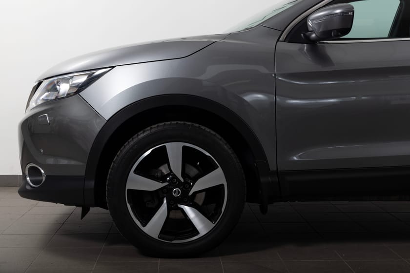 Bild 4 av Nissan Qashqai 1.2 DIG-T Panorama/ 360 /Keyless