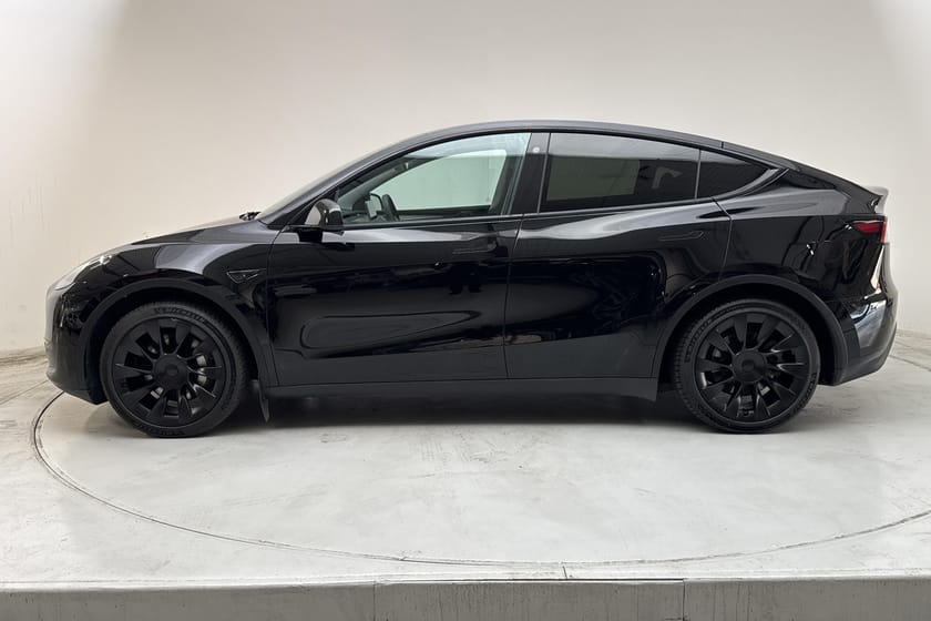 Bild 2 av Tesla Model Y Standard Range RWD 