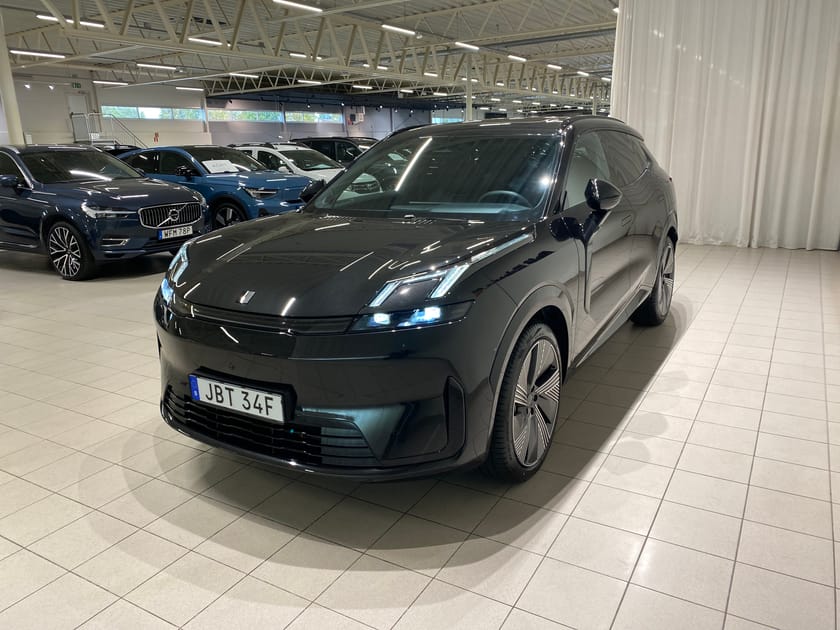 Bild 2 av Lynk & Co 08 PHEV