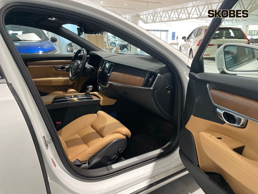 Bild 1 av Volvo V90 D5 AWD Inscription