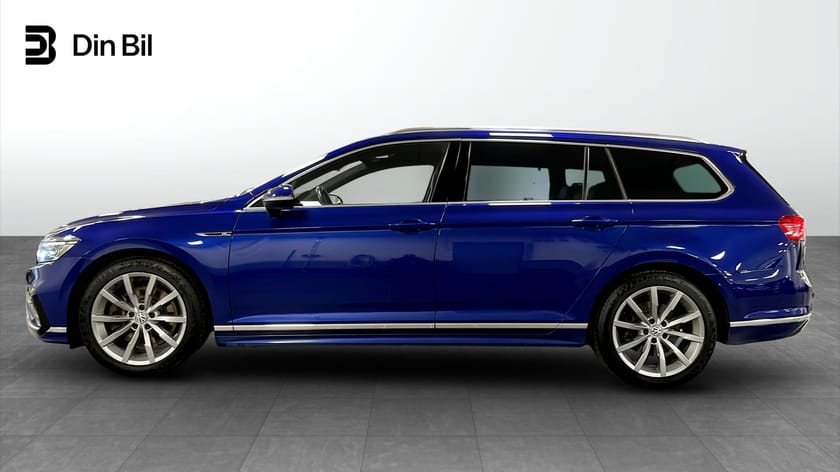 Bild 2 av Volkswagen Passat Sportscombi SC TDI 240hk DSG 4-Motion R-Line