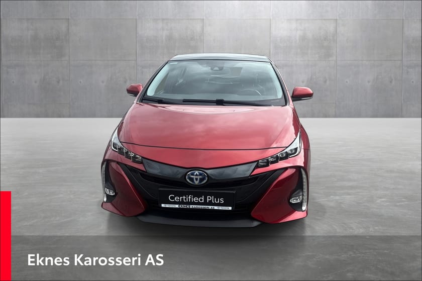 Bilde 2 av Toyota Prius Plug-in Hybrid 1,8 VVT-i Solar PHV