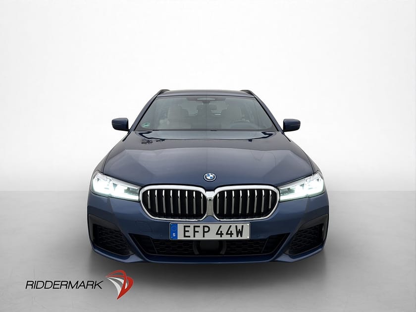 Bild 2 av BMW 530e Touring M Sport Värmare Hifi Cockpit Skinn MOMS