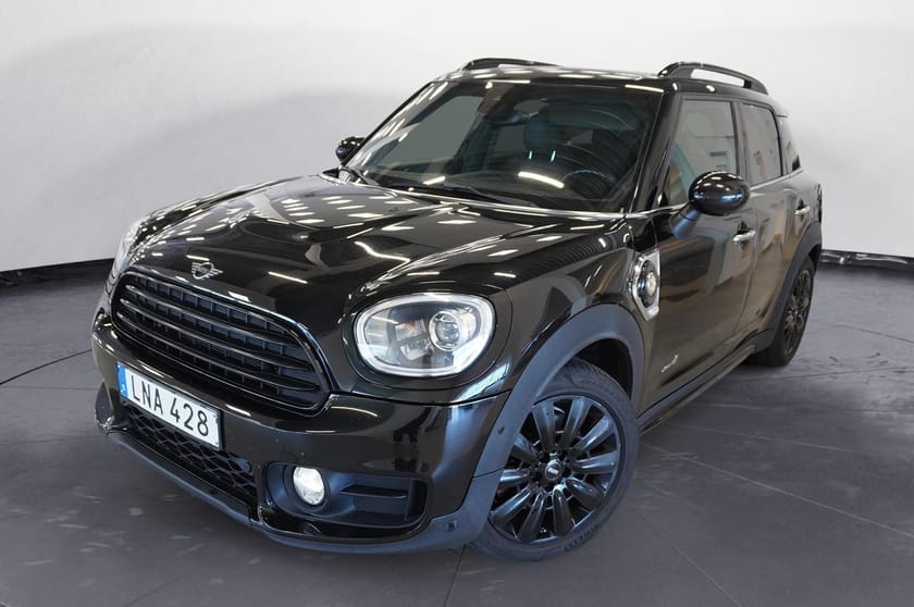 Bild 1 av MINI Countryman Cooper SE ALL4 Excitement Läder Adaptiva LED Navi