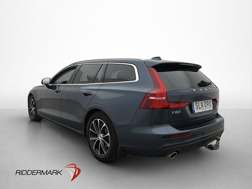 Bild 5 av Volvo V60 D4 Momentum 190hk HeadUp VOC Drag Pano H/K BLIS