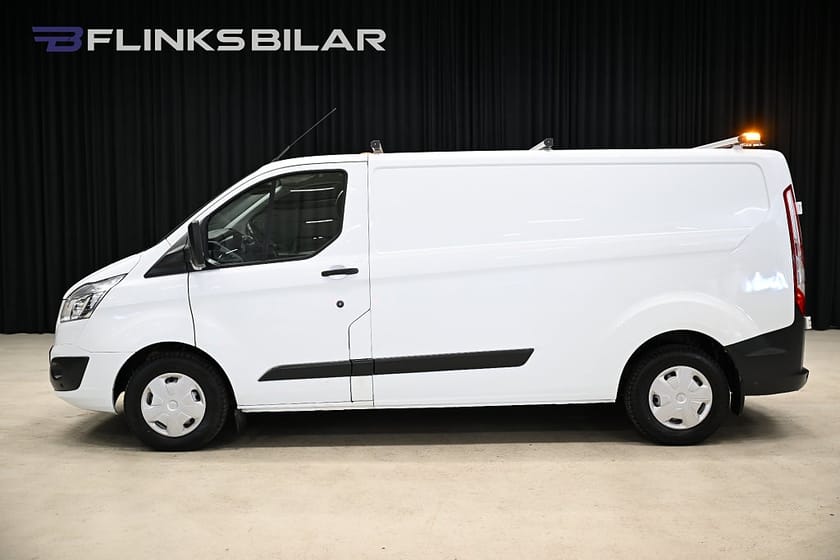 Bild 2 av Ford Transit Custom 290 130HK L2||V-Inredd|Drag|Värmare|Lågmil|NyKamrem