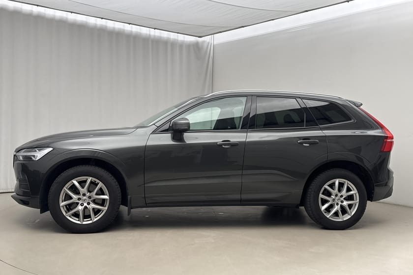 Bild 2 av Volvo XC60 D4 AWD (190hk) Momentum Värmare Vinterhjul