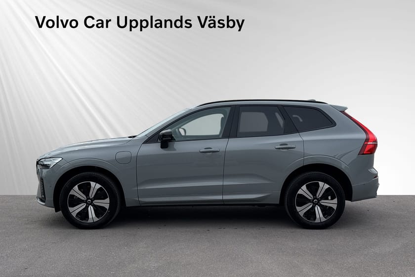 Bild 3 av Volvo XC60 T6 Plus Dark Edition / Luftfjädring / Akustikrutor / Dragkrok (SELEKT)