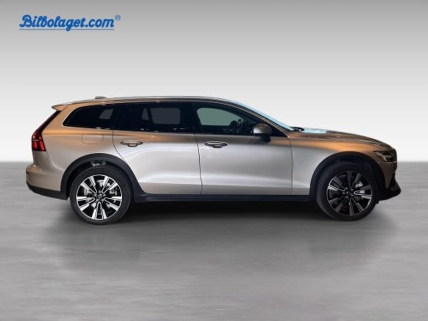 Bild 4 av Volvo V60 Cross Country B4 AWD Diesel Plus