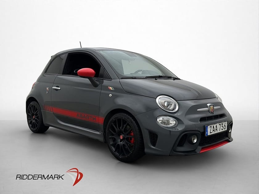 Bild 1 av Abarth 595 1.4 T-JET 16V Sportstolar Sportratt Navi Sensorer