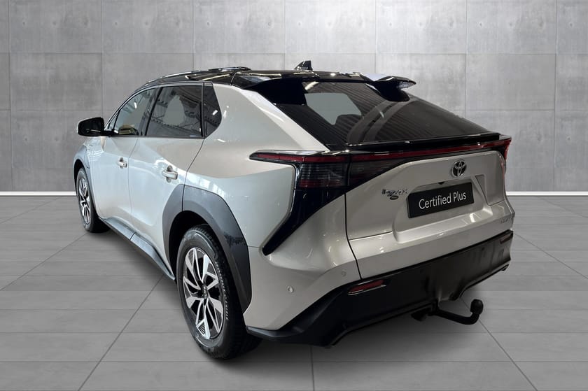 Bilde 3 av Toyota bZ4X 