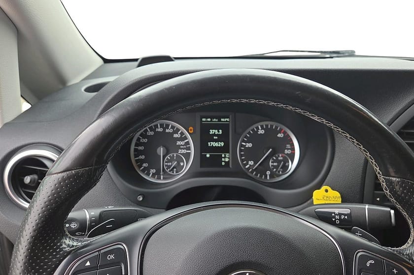 Bild 5 av Mercedes-Benz Vito 119 BlueTEC 3.0t CDI Edition 1 Aut