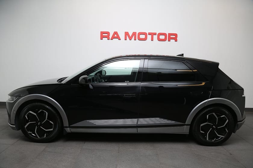 Bild 2 av Hyundai Ioniq 5 77.4 kWh AWD Advanced Komfortpaket Drag Nybilsgaranti