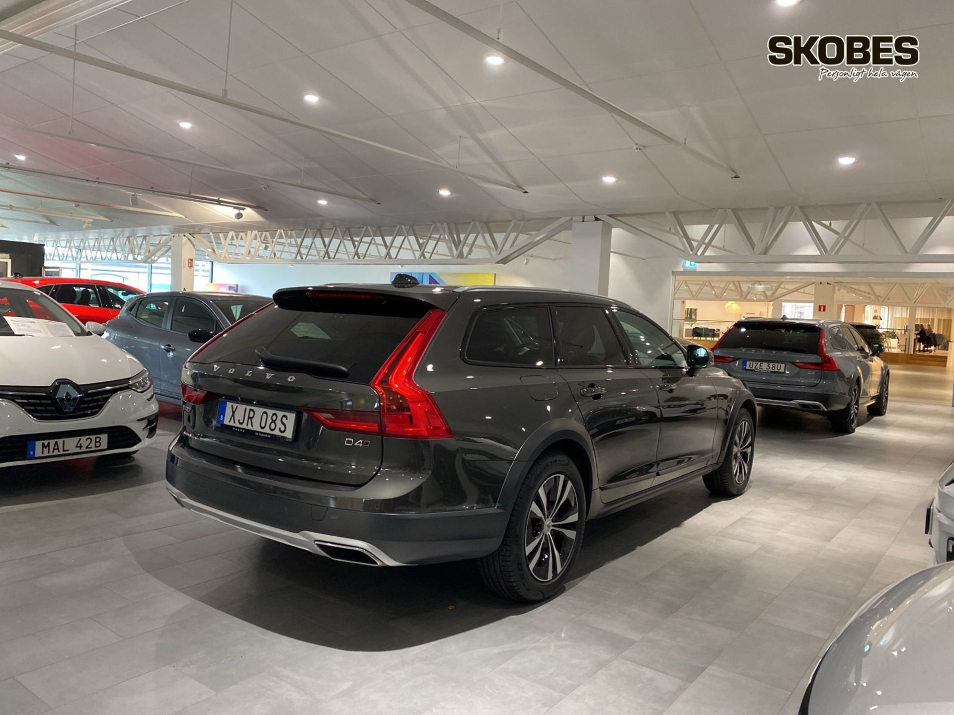 Volvo V90 Cross Country 2020, kuva 6/10