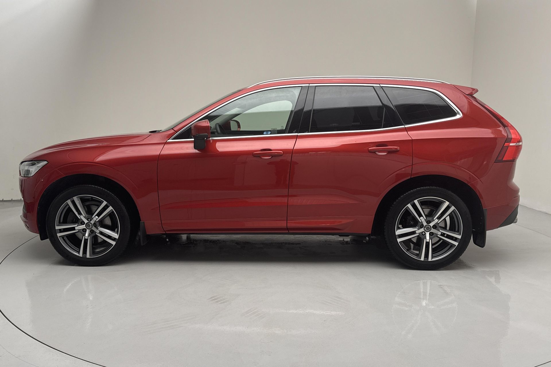 Volvo XC60 B4 AWD 2020, bild 2/10