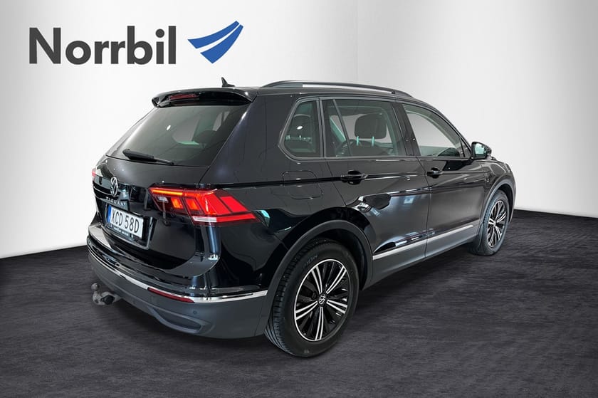 Bild 2 av Volkswagen Tiguan TSI 150 DSG Cockpit/Drag/Massage/Värmare