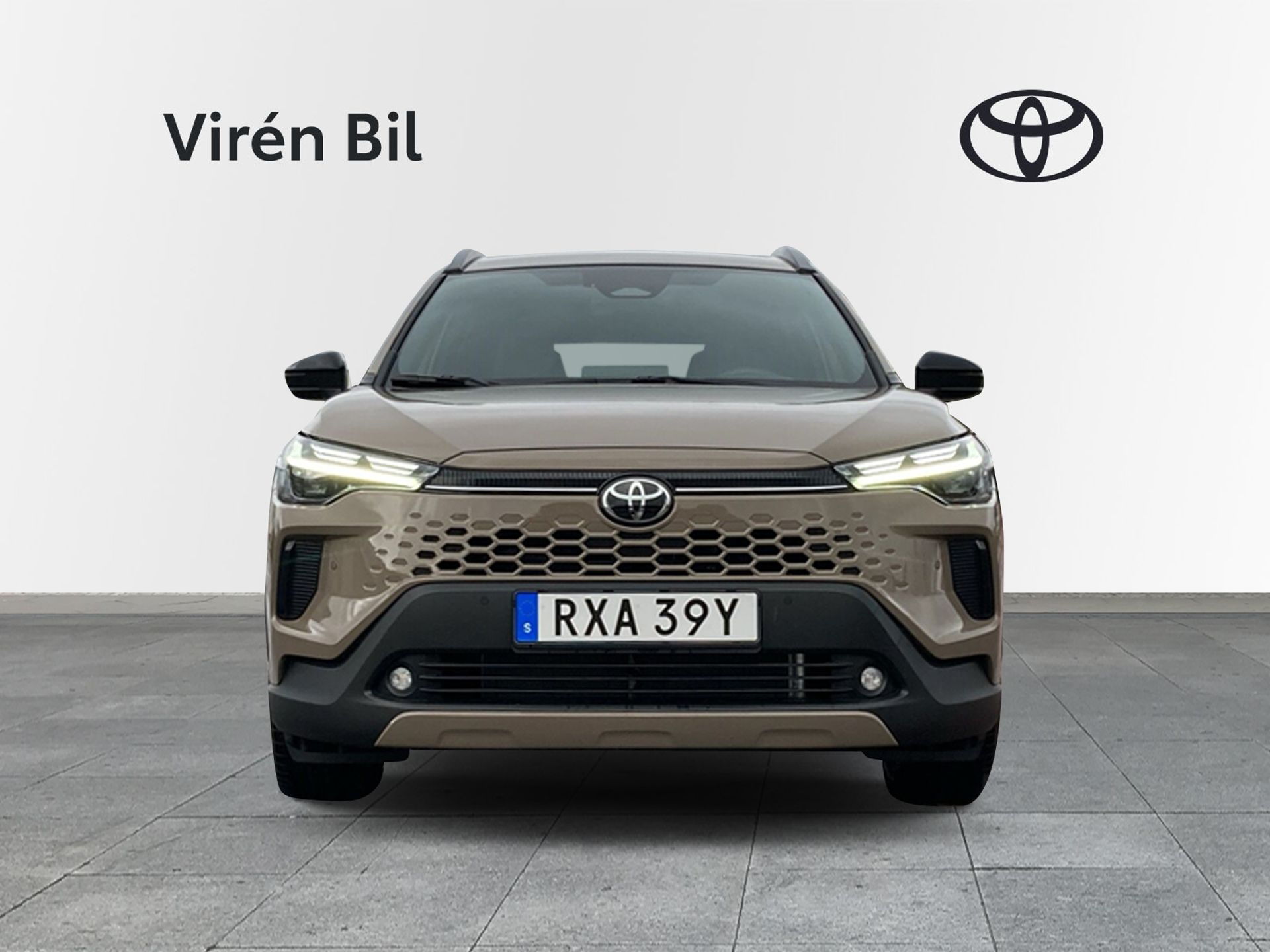 Toyota Corolla Cross Hybrid AWD-i 2026, bild 5/10