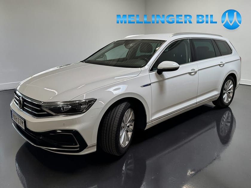 Bild 5 av Volkswagen Passat Sportscombi GTE 218hk Business Executive Värmare Drag