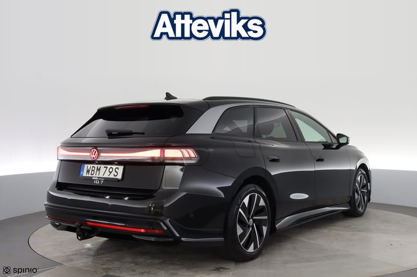 Bild 3 av Volkswagen ID.7 Pro Tourer Edition Drag 360°-Kamera El-Lucka HUD