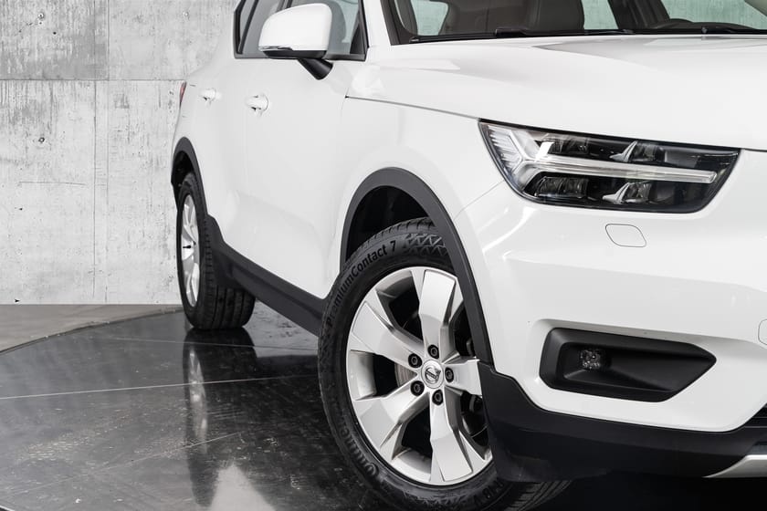 Bilde 3 av Volvo XC40 D3 AWD Momentum. Krok/VOC/Oppv.ratt/Navi/Ryggekamera