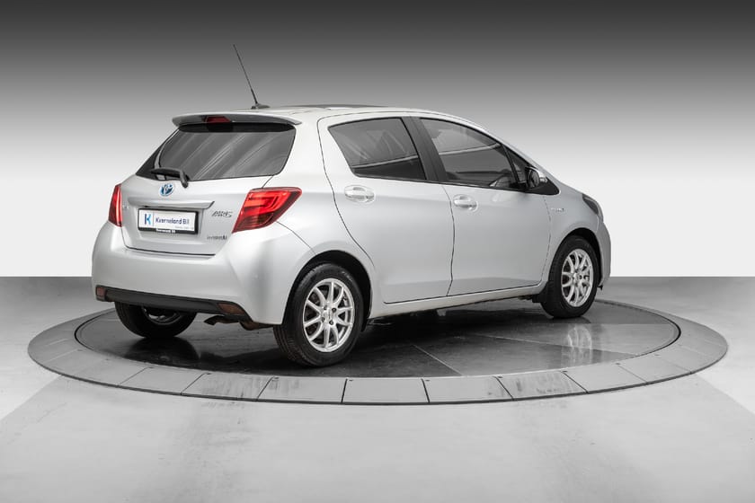 Bilde 5 av Toyota Yaris Hybrid 1,5 / 101HK, Hybrid, Automat, Ryggekamera, Garanti.