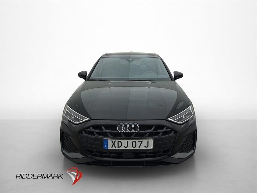 Bild 2 av Audi A3 Sportback 35 TFSI 150hk S-Line Cockpit Kamera CarPlay Ad-fart