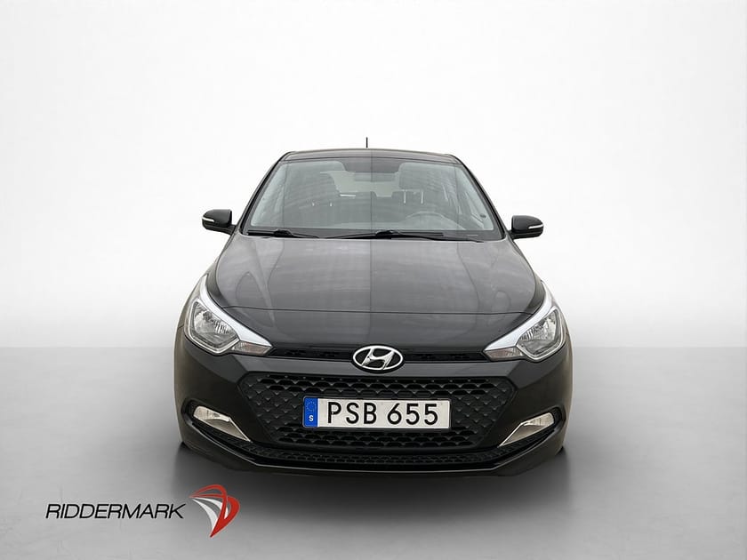 Bild 2 av Hyundai i20 1.4 101hk Premium Bluetooth Rattvärme 0.62 l/mil