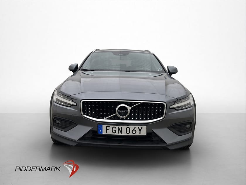 Bild 2 av Volvo V60 Cross Country D4 AWD Drag Pano H/K Skinn Värmare