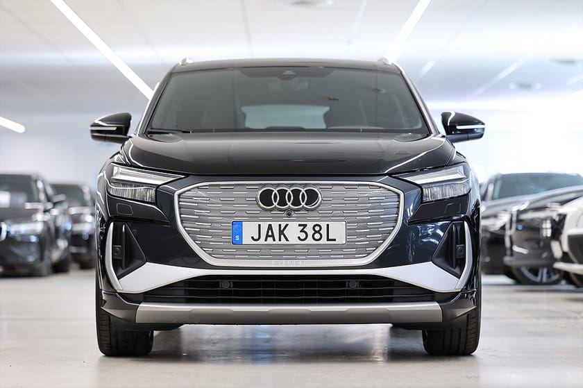 Bild 5 av Audi Q4 40 e-tron 204hk S-Line Keyless Navi B-kamera Drag