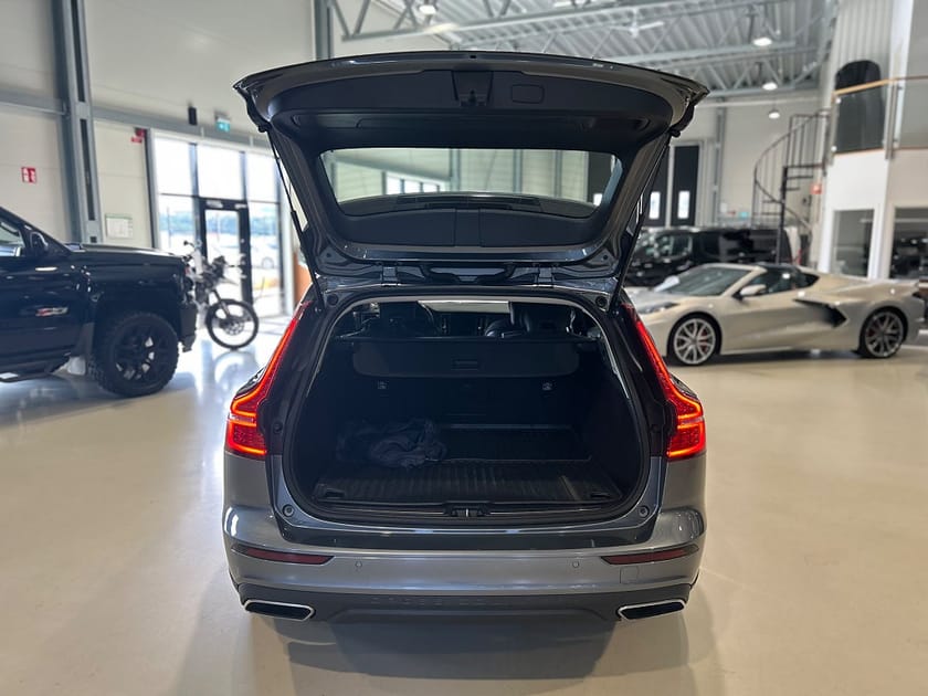 Bild 5 av Volvo V60 Cross Country D4 AWD Geartronic SE II 190hk / Drag