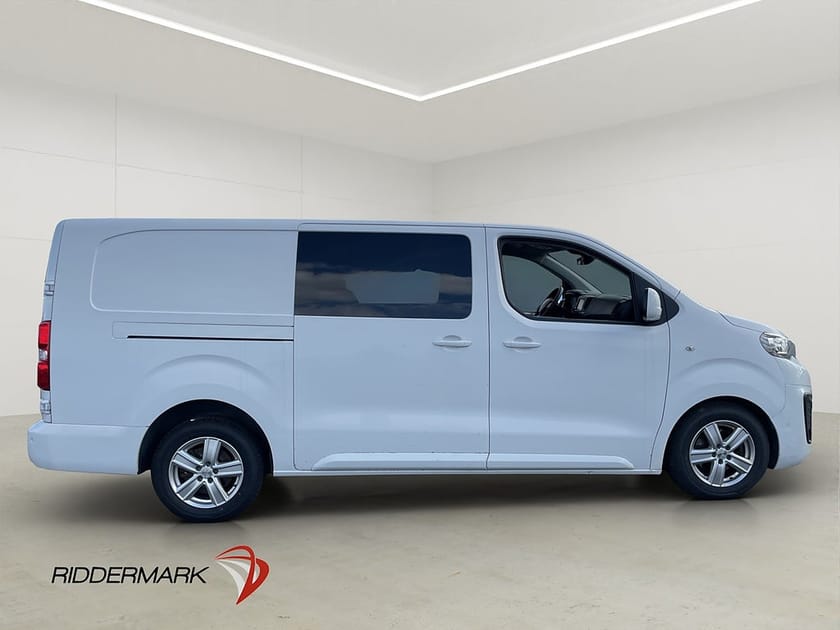Bild 2 av Peugeot Expert Panel Van CrewVan L3 177hk 5-Sits Värm Drag Kamera MOMS