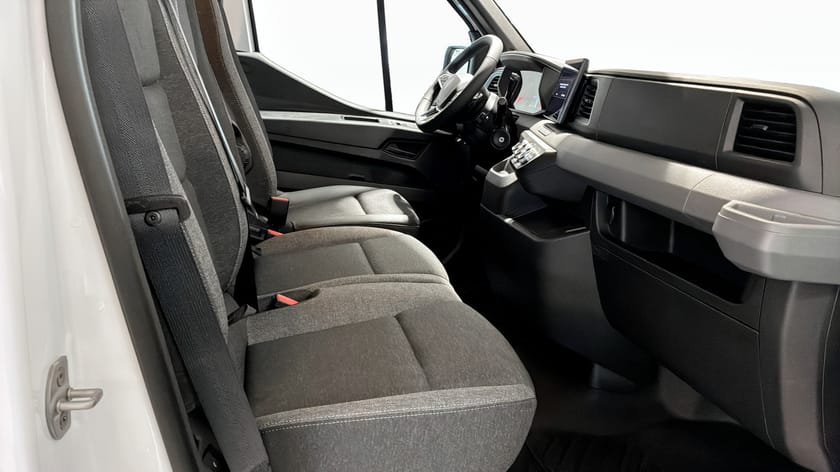 Bild 3 av Renault Master Chassi Cab Platform L3 DUBBELHYTT 7 SITS 170hk AUTO FLAK