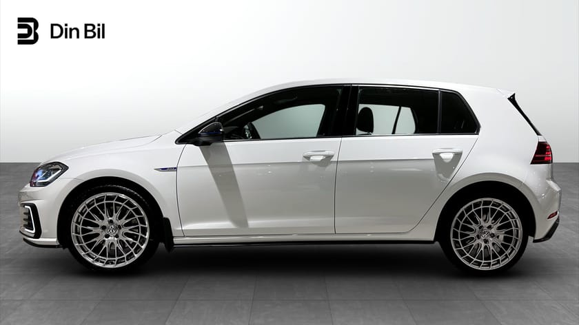 Bild 2 av Volkswagen Golf GTE DSG