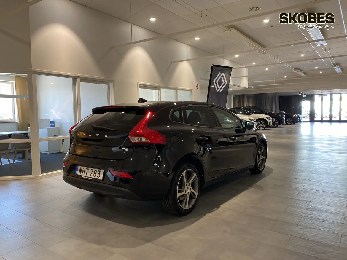 Volvo V40