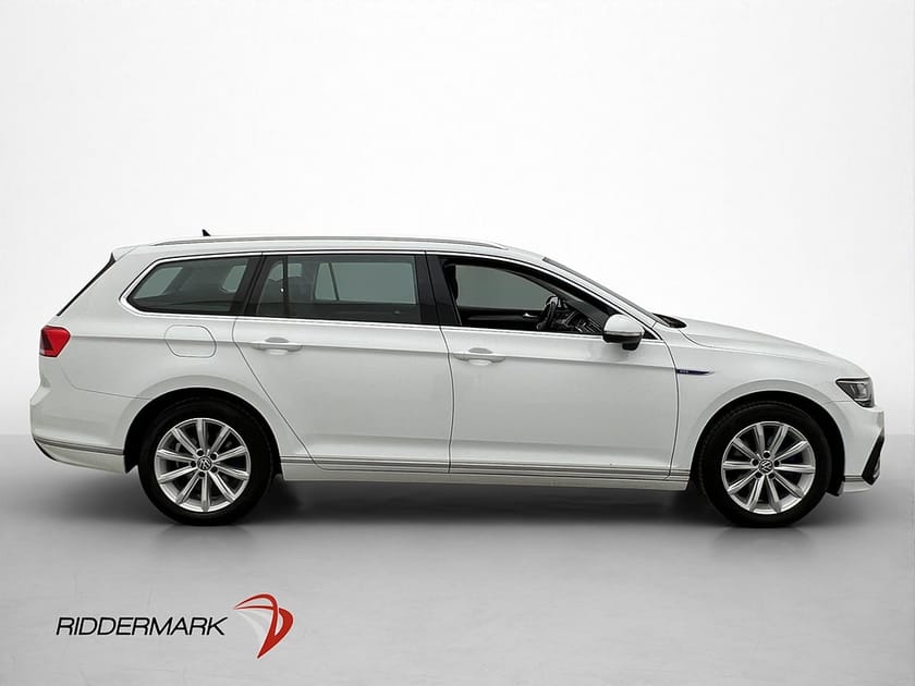 Bild 4 av Volkswagen Passat Sportscombi GTE 218hk P-Värm Drag Kamera CarPlay Navi