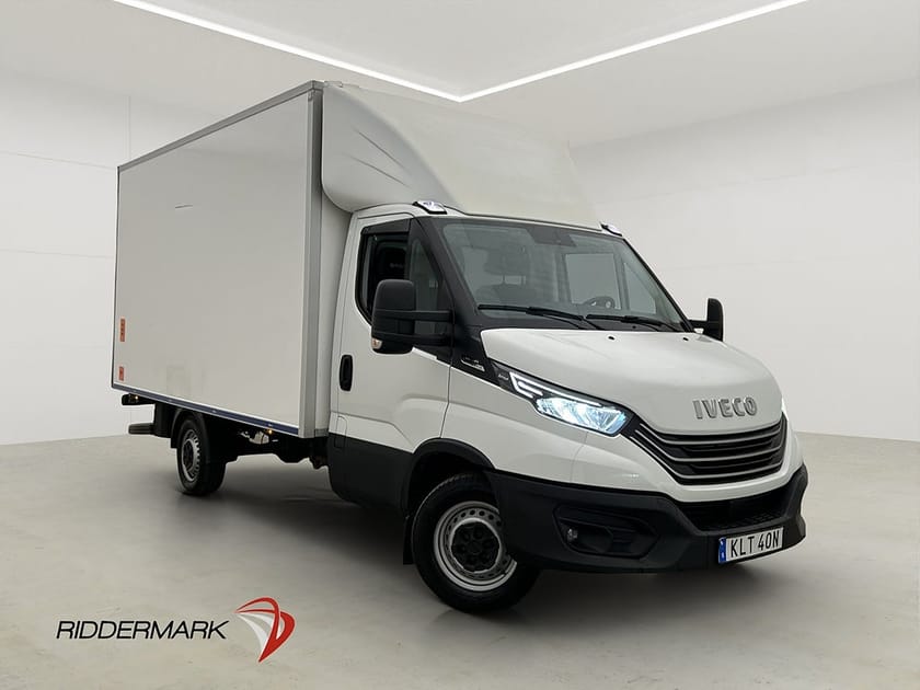Bild 3 av Iveco Daily 35-160 Chassi Cab 2.3JTD Bakgavellyft Värmare 3-Sits B-Kamera MOMS