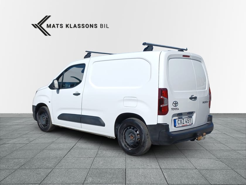 Bild 2 av Toyota ProAce City 1,5D 130hk Comfort Automat, Drag, Inredning