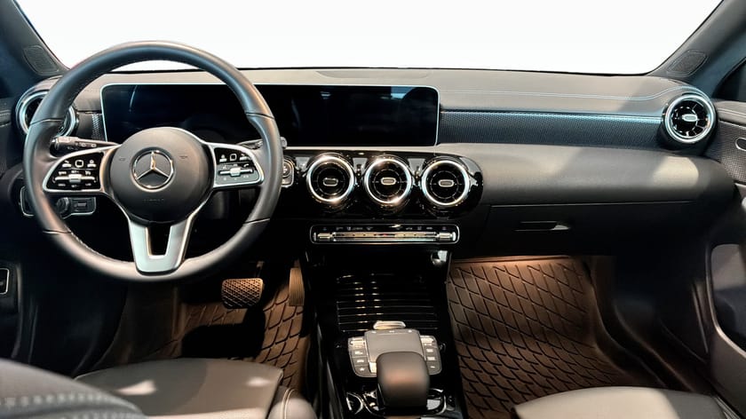 Bild 4 av Mercedes-Benz CLA 200 d Shooting Brake ADVANCE PLUS