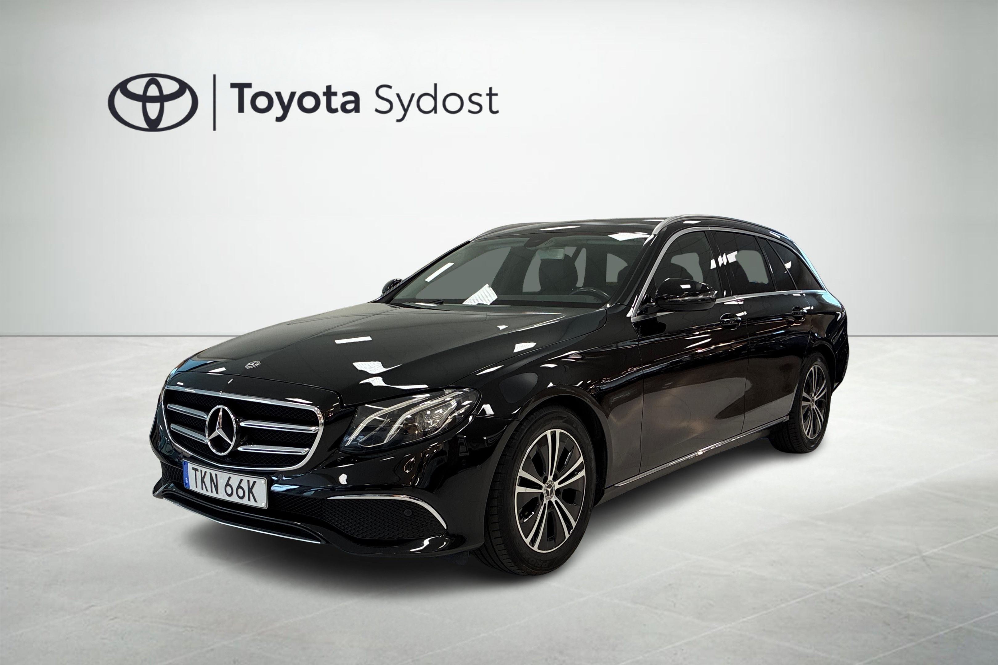 Mercedes-Benz E-Klass 160 hp