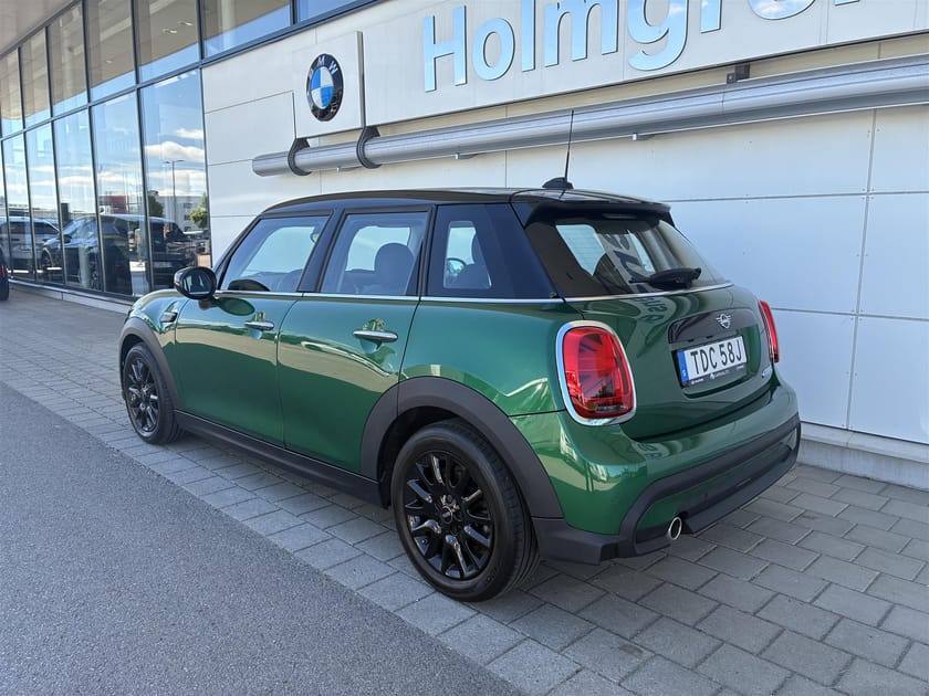 Bild 3 av MINI Cooper 5d Experience Aut Navi Backkamera Keyless