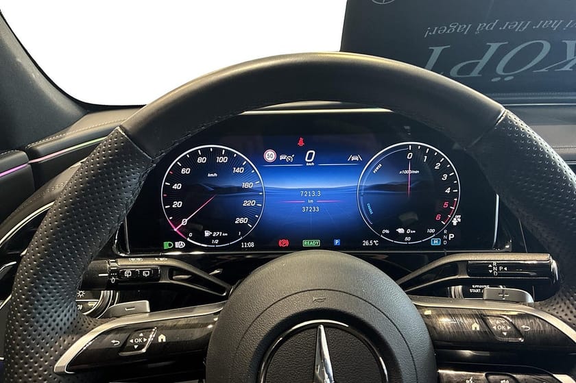 Bild 5 av Mercedes-Benz E 300 de 4MATIC T AMG Line Premium | MBUX Superscreen  |  Burmester 4D