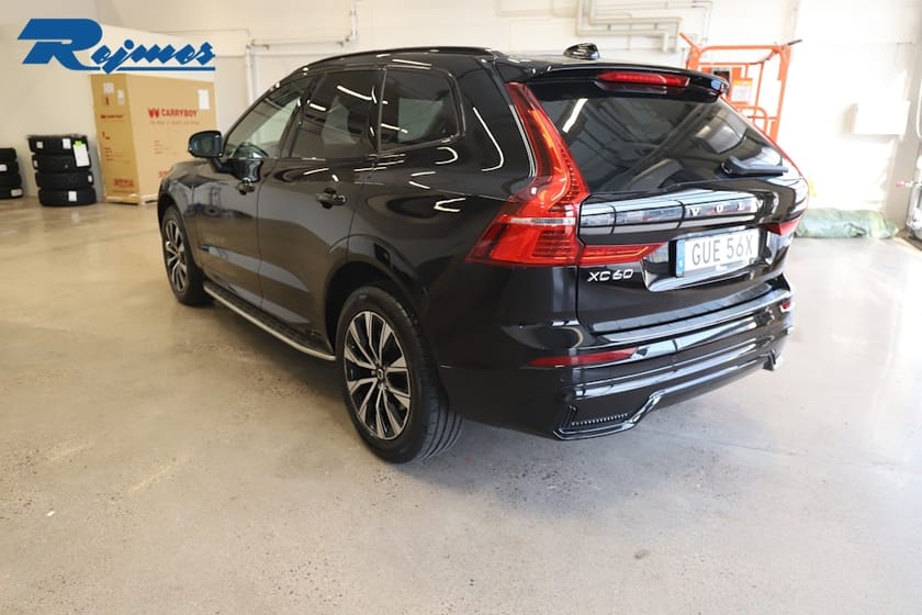 Bild 2 av Volvo XC60 B4 AWD Diesel Plus Dark