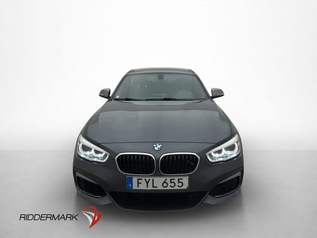 BMW M135i xDrive 326hk En-Brukare Harman/Kardon Alcantara