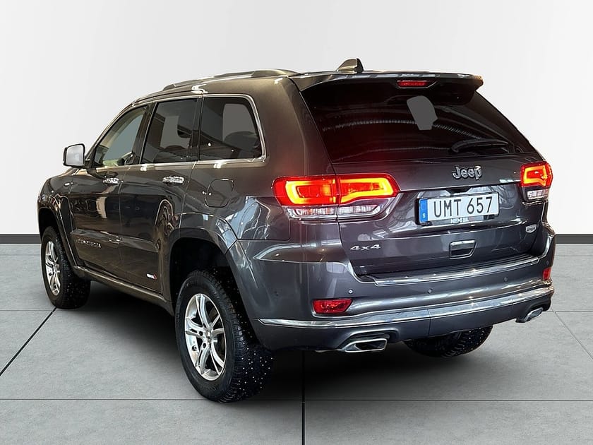 Bild 5 av Jeep Grand Cherokee 3.0 V6 CRD 4WD Pano/Skinn/Värmare/H&K/Navi/Rattvärme