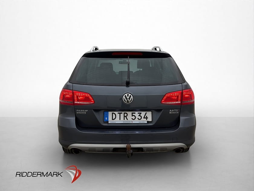 Bild 5 av Volkswagen Passat Alltrack 2.0 TDI 4M Kamera P-Värmare Skinn